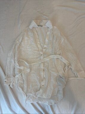 Abercrombie & Fitch White Eyelet Coverup